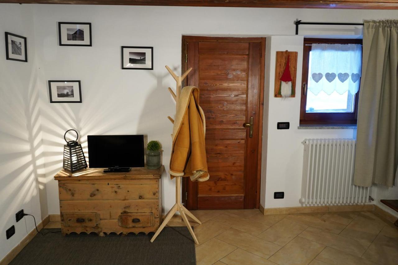 Chalet Saint Salod - Pila Charvensod Exteriör bild